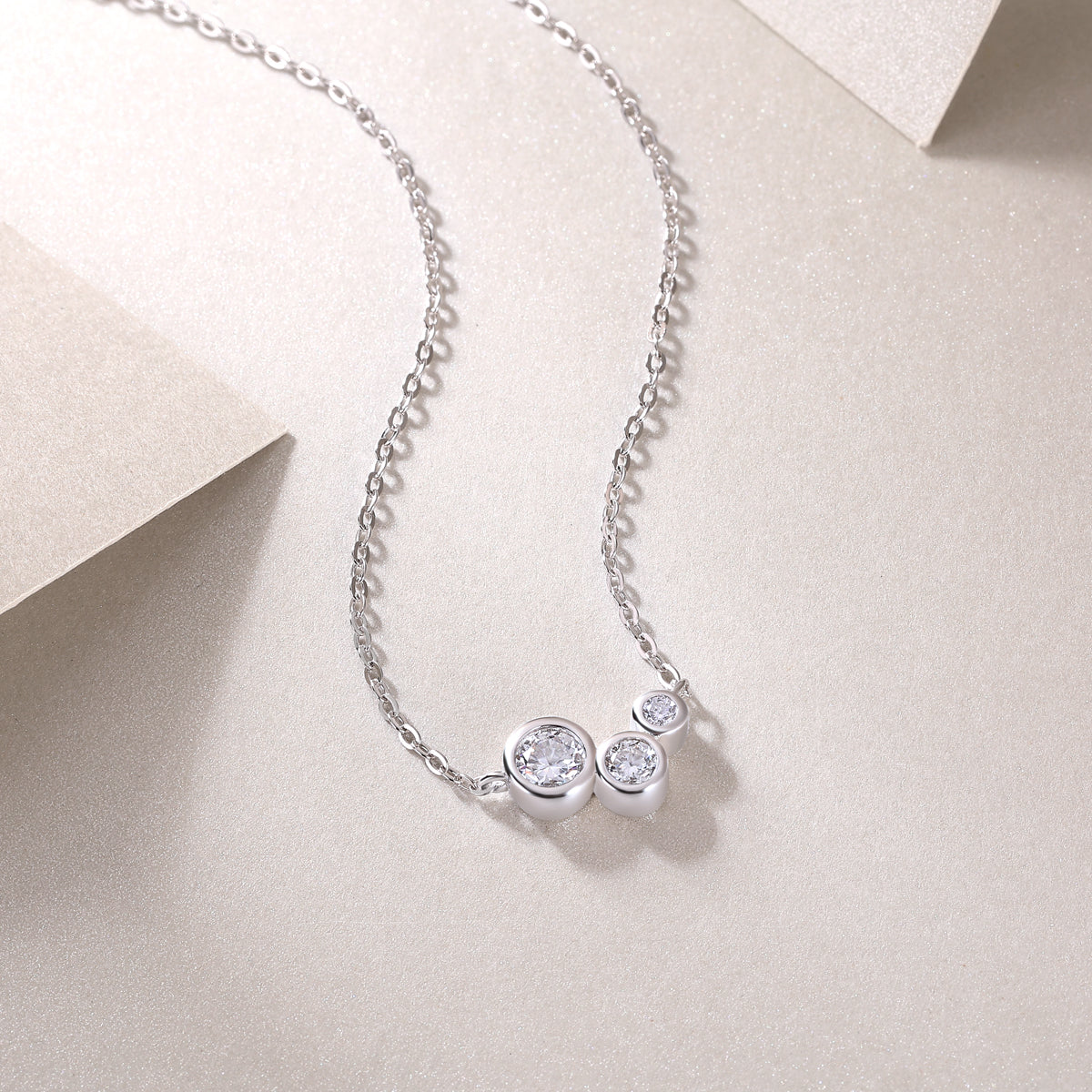 N13205 White Dew